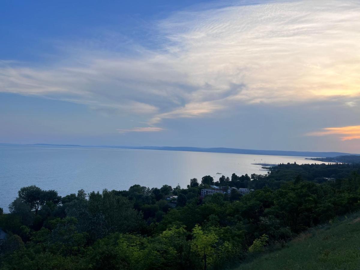 Вилла Balatonakarattya Magaspart Экстерьер фото